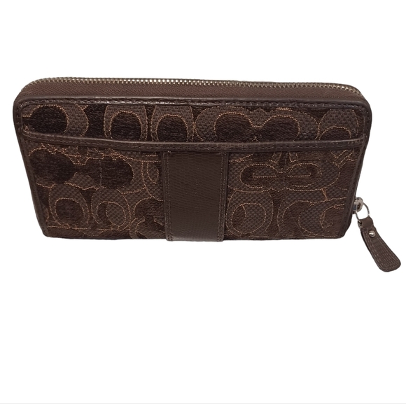 COACH Terry Cloth wallet - Picture 2 of 10